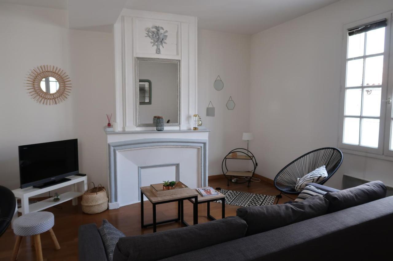 T2 Cour Du Temple Plein Centre La Rochelle Apartment La Rochelle  Exterior photo